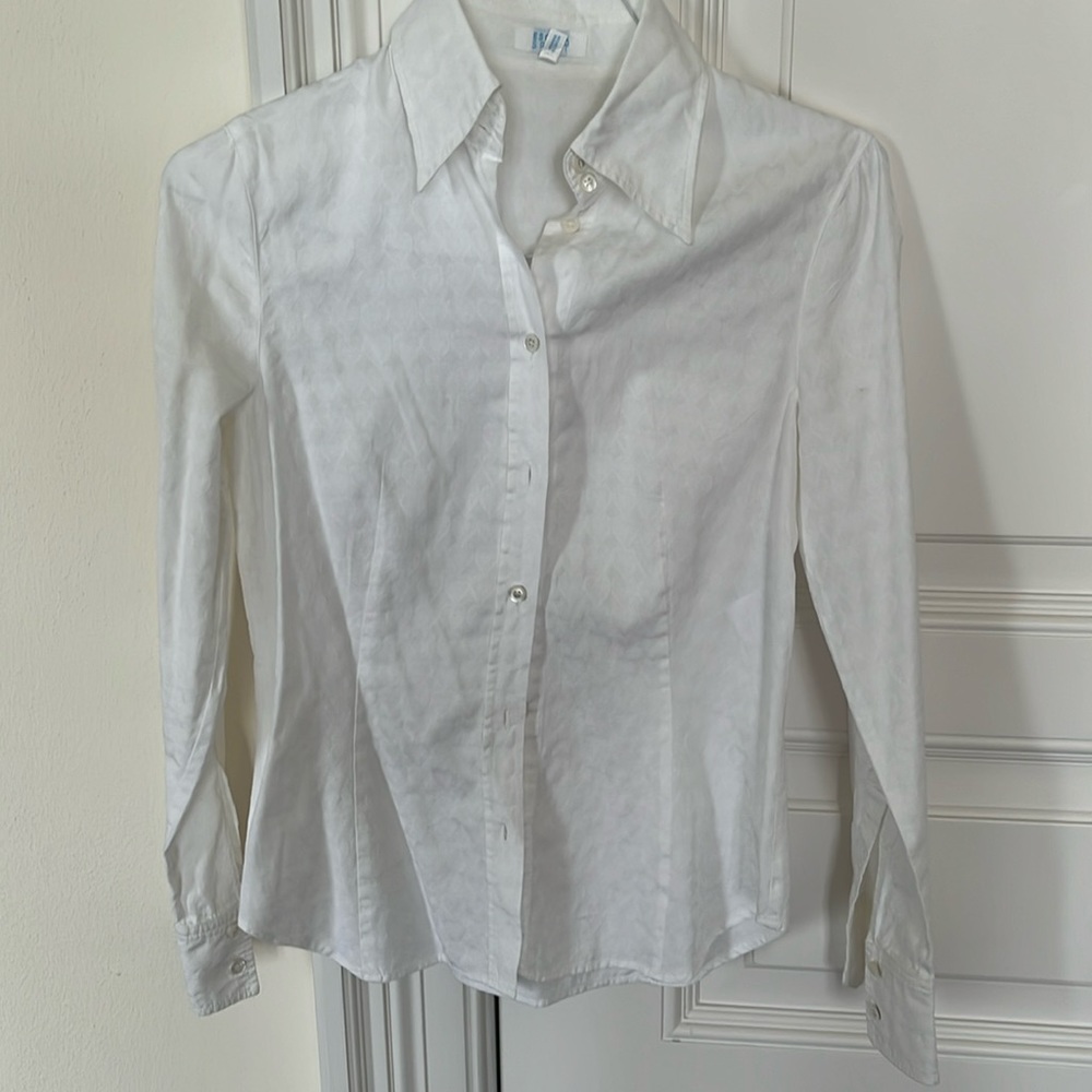 vintage white button down w heart woven pattern